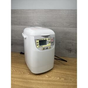 Zojirushi BB-HAC10 Home Bakery 1-Pound-Loaf Programmable Mini Breadmaker